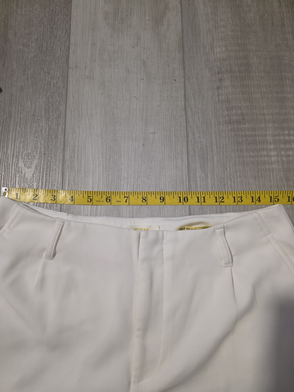 Maeve Anthropologie Cream Tailored Shorts Size 12 Elegant Minimalist Cuffed Hem - Picture 10 of 12